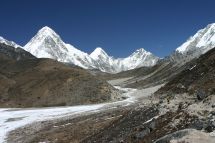 IMG_8227 nach Lobuche Pumori.jpg